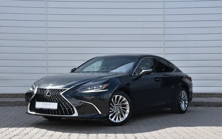 Lexus ES 250 Luxury 2.5 2023 годаүшін27 500 000 тг. в Астана