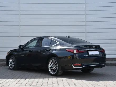 Lexus ES 250 Luxury 2.5 2023 года за 27 500 000 тг. в Астана – фото 7