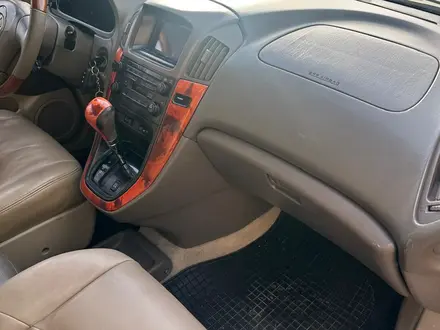 Lexus RX 300 2003 года за 5 650 000 тг. в Алматы – фото 23
