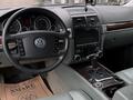 Volkswagen Touareg 2005 годаfor6 100 000 тг. в Алматы – фото 5