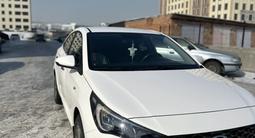 Hyundai Accent 2021 годаfor9 099 000 тг. в Усть-Каменогорск – фото 2