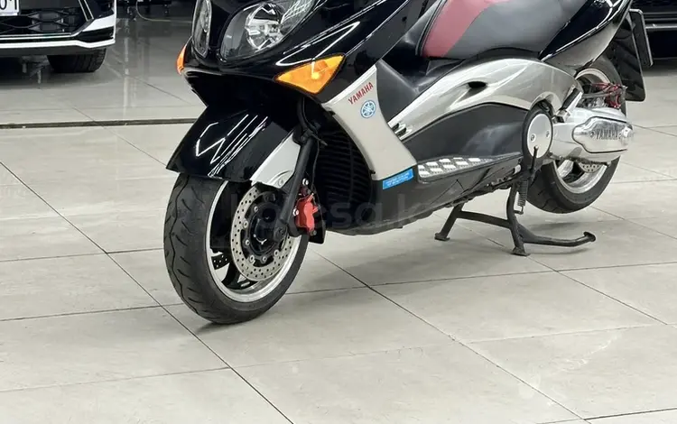 Yamaha  TMAX 2006 года за 2 300 000 тг. в Астана