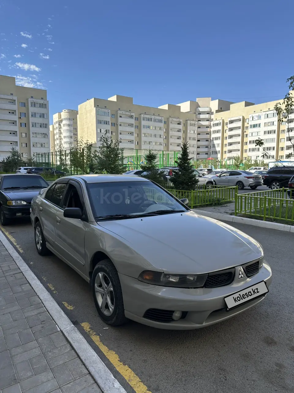 Mitsubishi Galant, 2003
