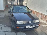 Volkswagen Vento 1995 года за 2 400 000 тг. в Алматы