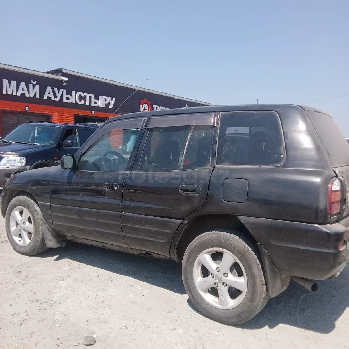 Toyota RAV4, 2000