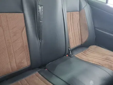 Toyota Camry 2015 года за 9 790 000 тг. в Астана – фото 17