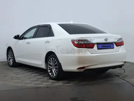 Toyota Camry 2015 года за 9 790 000 тг. в Астана – фото 7