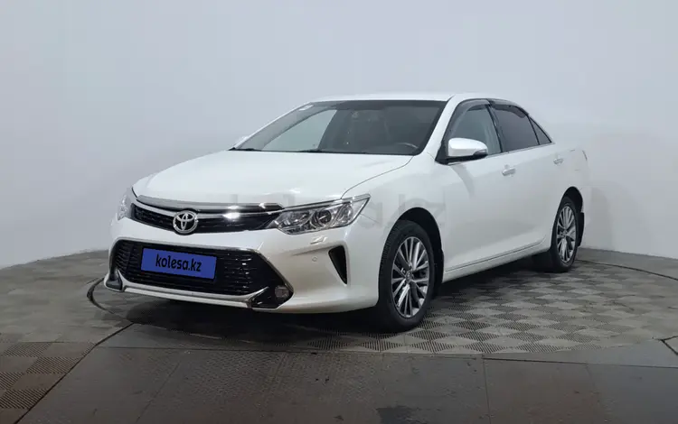 Toyota Camry 2015 года за 9 790 000 тг. в Астана