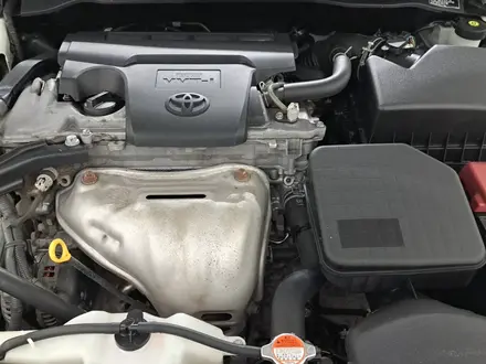 Toyota Camry 2015 года за 9 790 000 тг. в Астана – фото 11