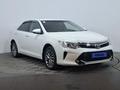 Toyota Camry 2015 года за 9 790 000 тг. в Астана – фото 3