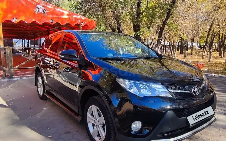 Toyota RAV4 2013 годаүшін9 800 000 тг. в Караганда