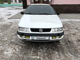 Volkswagen Passat 1994 годаfor1 750 000 тг. в Рудный – фото 2