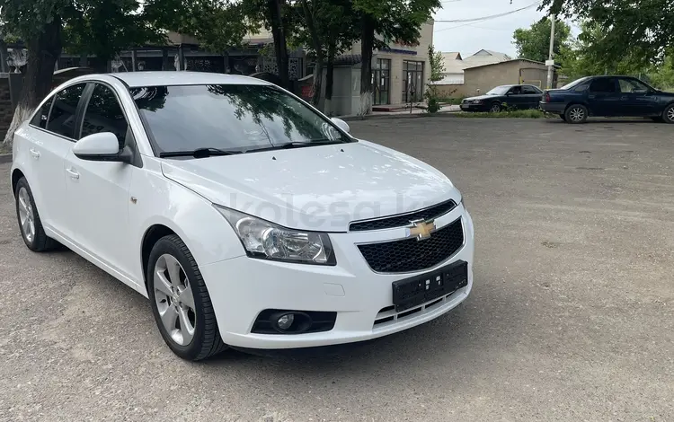 Chevrolet Cruze 2011 года за 2 300 000 тг. в Сарыагаш