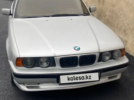 BMW 530 1995 года за 2 800 000 тг. в Шымкент – фото 2