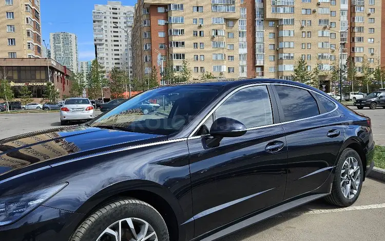 Hyundai Sonata 2022 годаүшін11 300 000 тг. в Астана