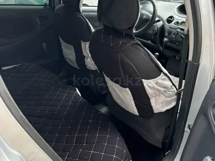 Toyota Yaris 2001 года за 2 100 000 тг. в Алматы – фото 9