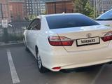 Toyota Camry 2017 года за 11 850 000 тг. в Астана