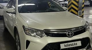 Toyota Camry 2017 года за 11 790 000 тг. в Астана