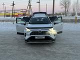 Toyota RAV4 2023 года за 19 500 000 тг. в Костанай