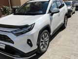 Toyota RAV4 2023 года за 19 500 000 тг. в Костанай – фото 3