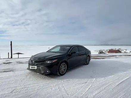 Toyota Camry 2019 года за 13 200 000 тг. в Караганда – фото 17