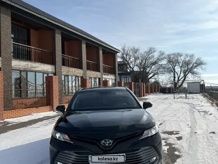 Toyota Camry 2019 года за 13 200 000 тг. в Караганда – фото 28