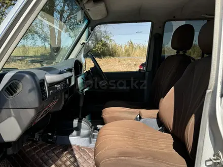 Toyota Land Cruiser Prado 1995 года за 7 700 000 тг. в Алматы – фото 17