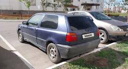 Volkswagen Golf 1994 года за 845 000 тг. в Астана – фото 2