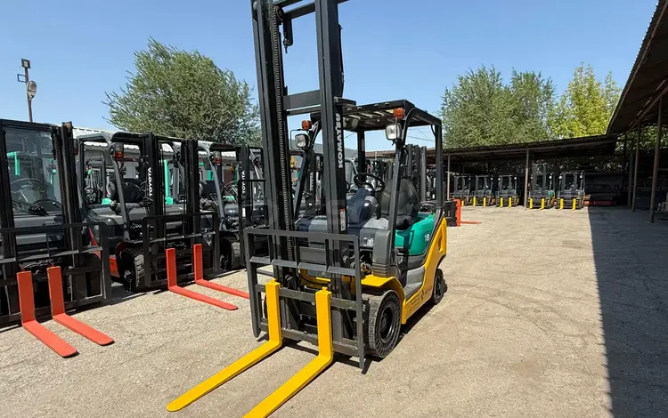 Komatsu  KOMATSU FG18C (Кара 1, 8 тонны) 2004 года за 4 620 000 тг. в Алматы