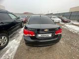 Chevrolet Cruze 2013 года за 3 563 333 тг. в Алматы – фото 2