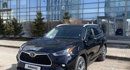 Toyota Highlander 2023 года за 23 000 000 тг. в Астана