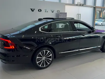 Volvo S90 2024 года за 24 980 000 тг. в Астана – фото 4