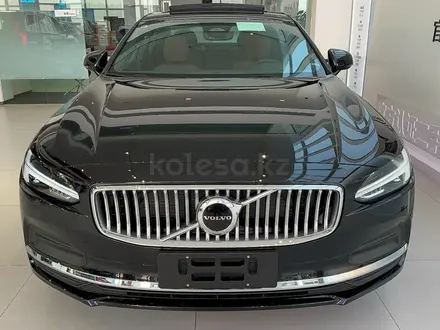 Volvo S90 2024 года за 24 980 000 тг. в Астана