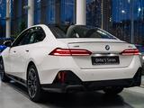 BMW 530 XDrive 2025 года за 53 204 810 тг. в Астана – фото 3
