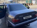 Mercedes-Benz E 220 1993 года за 1 000 000 тг. в Жезказган – фото 3