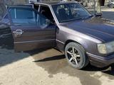 Mercedes-Benz E 220 1993 года за 1 000 000 тг. в Жезказган