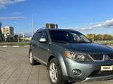 Mitsubishi Outlander 2007 годаүшін5 100 000 тг. в Костанай – фото 2