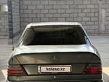 Mercedes-Benz E 230 1989 года за 599 999 тг. в Жаркент – фото 4