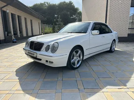 Mercedes-Benz E 320 2001 года за 9 400 000 тг. в Алматы – фото 7