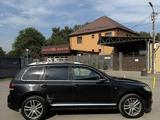 Volkswagen Touareg 2008 года за 8 100 000 тг. в Алматы – фото 4