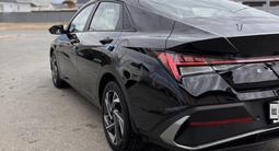 Hyundai Elantra 2025 года за 9 750 000 тг. в Атырау – фото 4