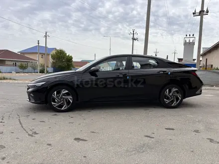 Hyundai Elantra 2025 года за 9 700 000 тг. в Атырау – фото 3