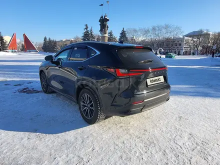 Lexus NX 350h 2022 года за 42 777 000 тг. в Петропавловск – фото 26