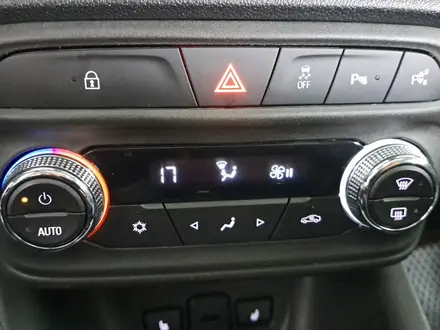 Chevrolet Tracker 2024 года за 7 190 000 тг. в Астана – фото 19