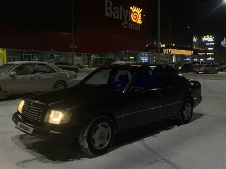 Mercedes-Benz E 200 1990 года за 1 000 000 тг. в Павлодар – фото 2