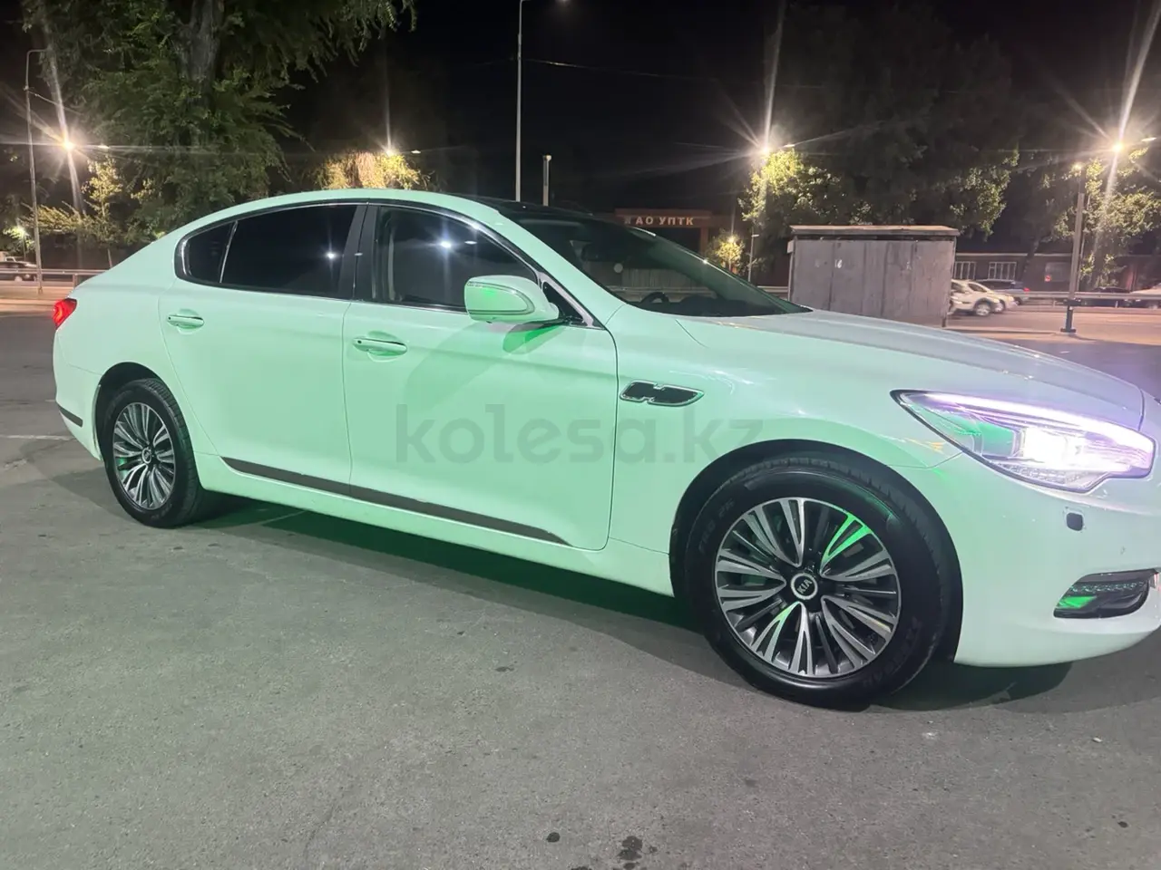 Kia Quoris, 2014