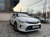 Toyota Camry 2015 годаfor12 000 000 тг. в Шымкент – фото 2