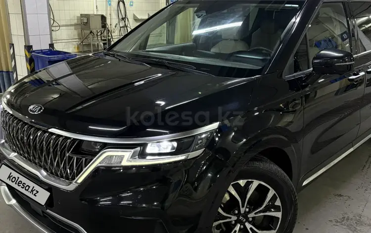 Kia Carnival 2021 года за 15 000 000 тг. в Астана