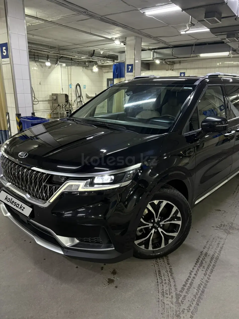 Kia Carnival, 2021