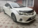 Toyota Avensis 2013 года за 7 400 000 тг. в Алматы – фото 2